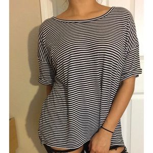 Simple oversized tee